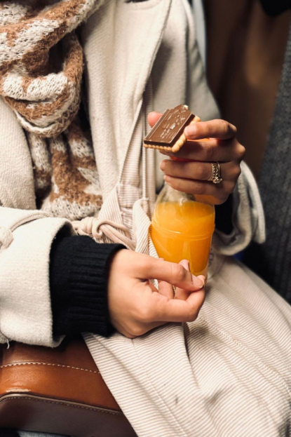 Hands of Paris