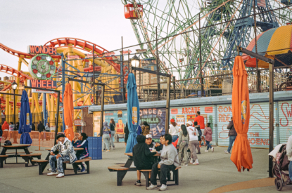 Wonder Wheel