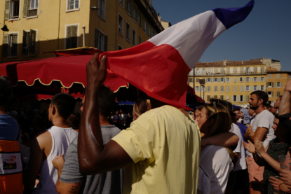 Rouge en liesse